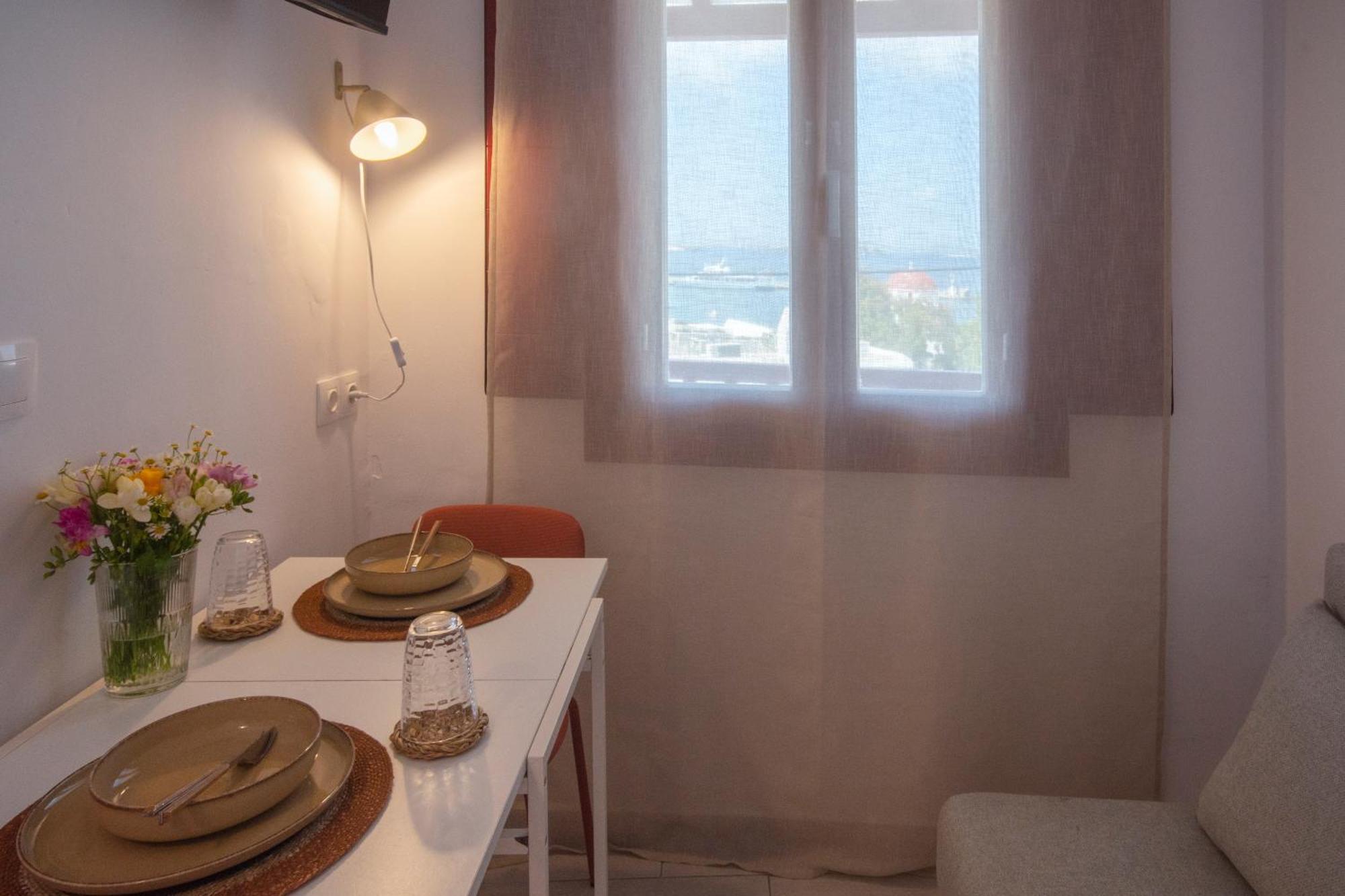 Arodou Studio And Apartment Mykonos Town Exterior photo